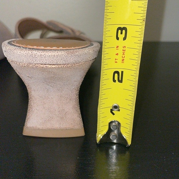 Donald Pliner Kittie Heeled Sandals Size 10 - Picture 10 of 12